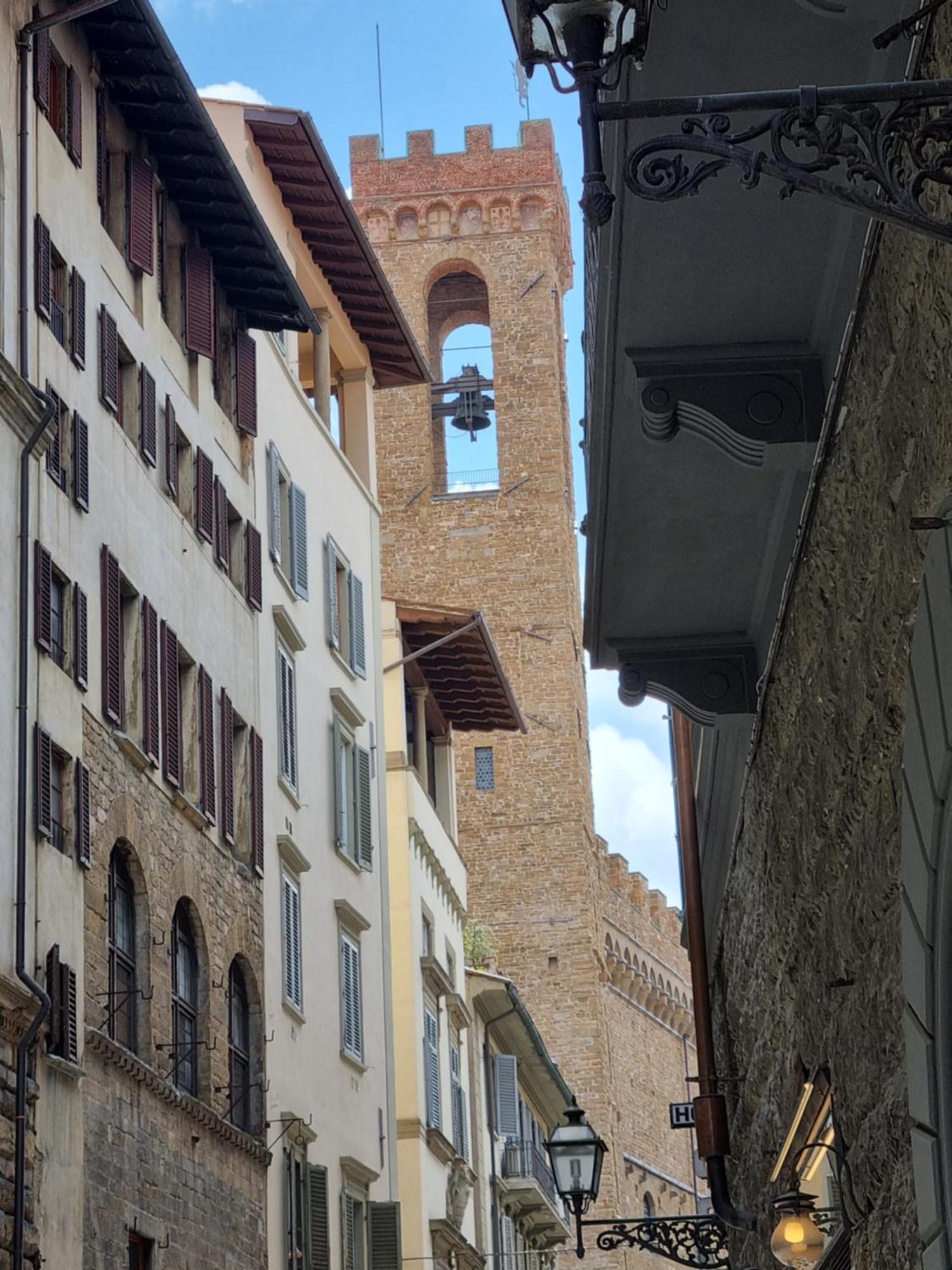 La Sede Dell'Arte Monolocale Studio E Camere In Torre Medievale Vicino A Duomo E Piazza Signoria Florence Extérieur photo