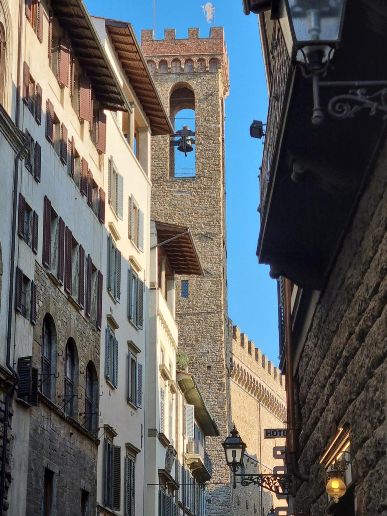 La Sede Dell'Arte Monolocale Studio E Camere In Torre Medievale Vicino A Duomo E Piazza Signoria Florence Extérieur photo